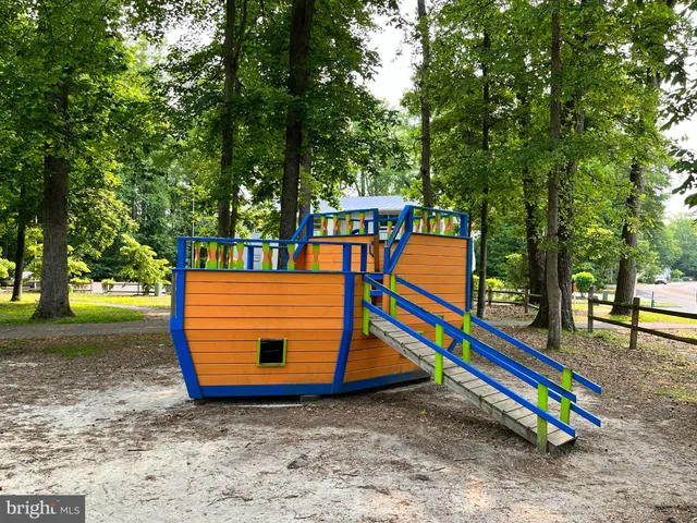 $1,550 | 32 Seafarer Lane, Berlin, MD 21811