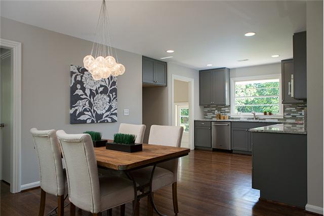 5122 Overton Road Nashville, TN 37220 - Photo 6 of 20 Great sized dining area, room for the whole family