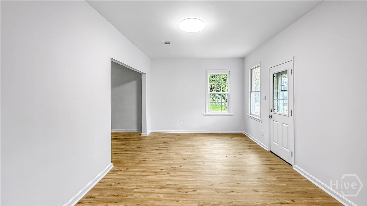 1701 Grove Street Savannah, GA 31401 - Photo 2 of 23