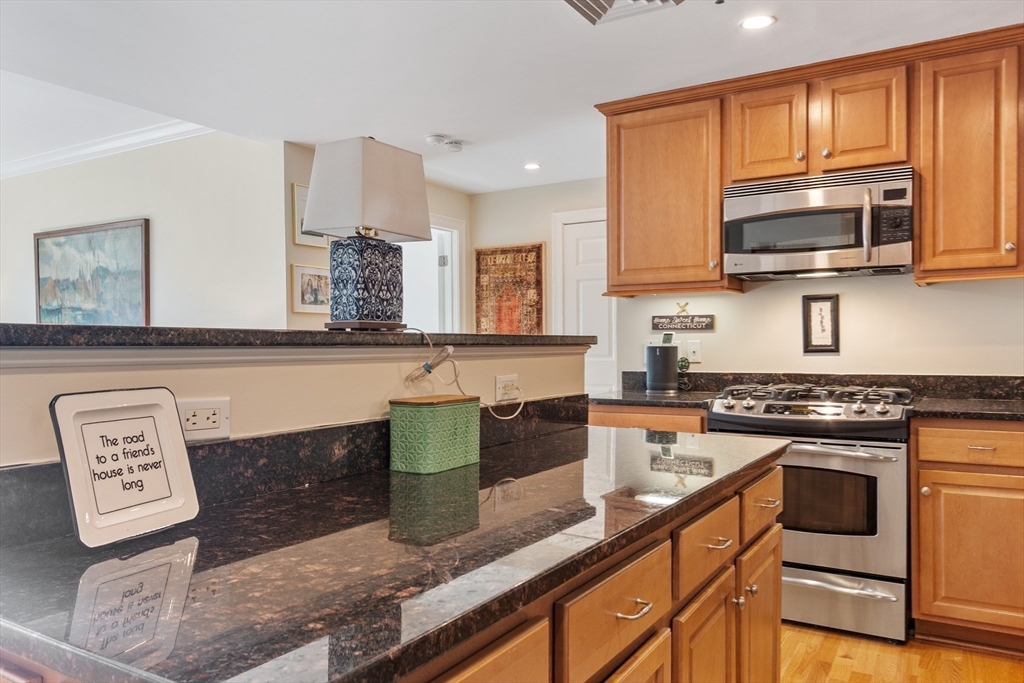 95 Conant Street, Unit 320 Concord, MA 01742 - Photo 8 of 31