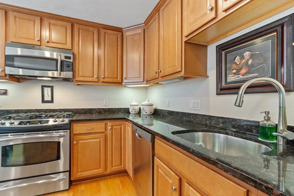 95 Conant Street, Unit 320 Concord, MA 01742 - Photo 10 of 31