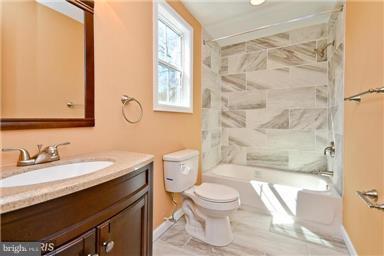 12906 Duckettown Road Laurel, MD 20708 - Photo 11 of 11 Bath (Master)