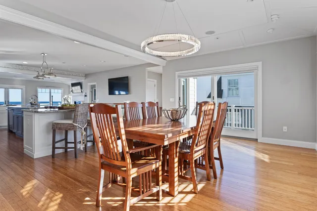 $5,990,000 | 126 Ocean Boulevard, Seabrook, NH 03874