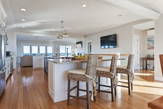 $5,990,000 | 126 Ocean Boulevard, Seabrook, NH 03874