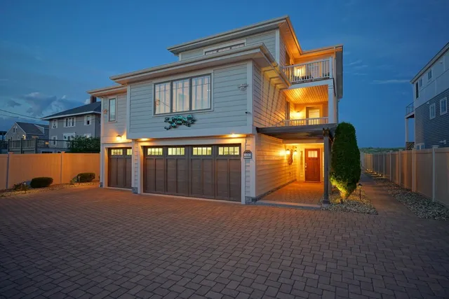 $5,990,000 | 126 Ocean Boulevard, Seabrook, NH 03874