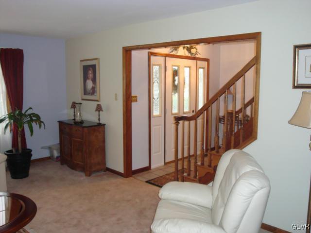 4641 Steuben Road Bethlehem, PA 18020 - Photo 3 of 26 Gallery Image 3