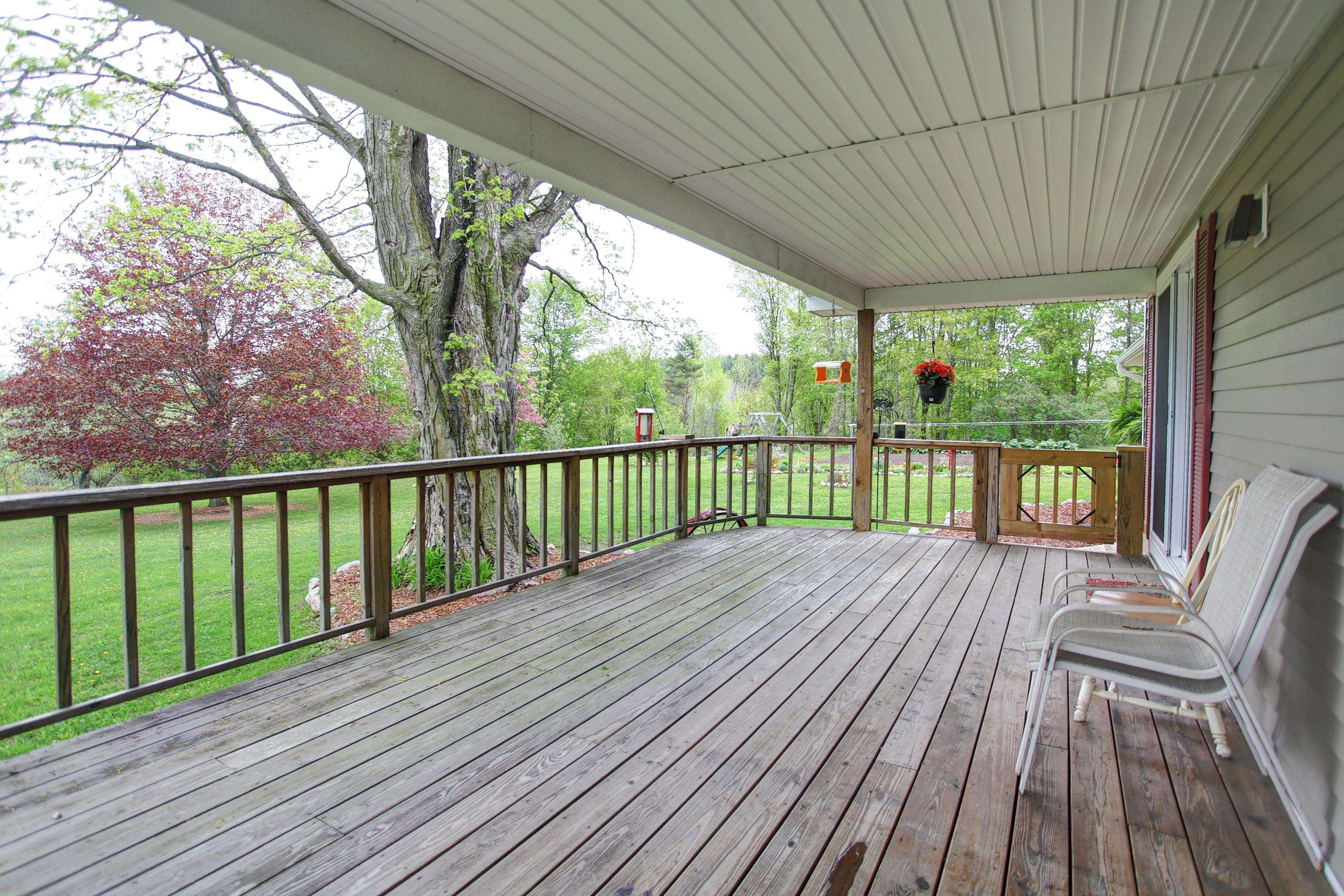 8201 Essex Road Ellsworth, MI 49729 - Photo 32 of 42