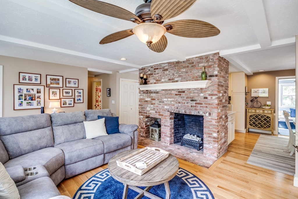 41 High Head Road Dennis, MA 02660 - Photo 5 of 39