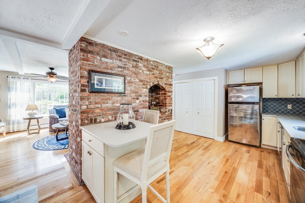 41 High Head Road Dennis, MA 02660 - Photo 6 of 39