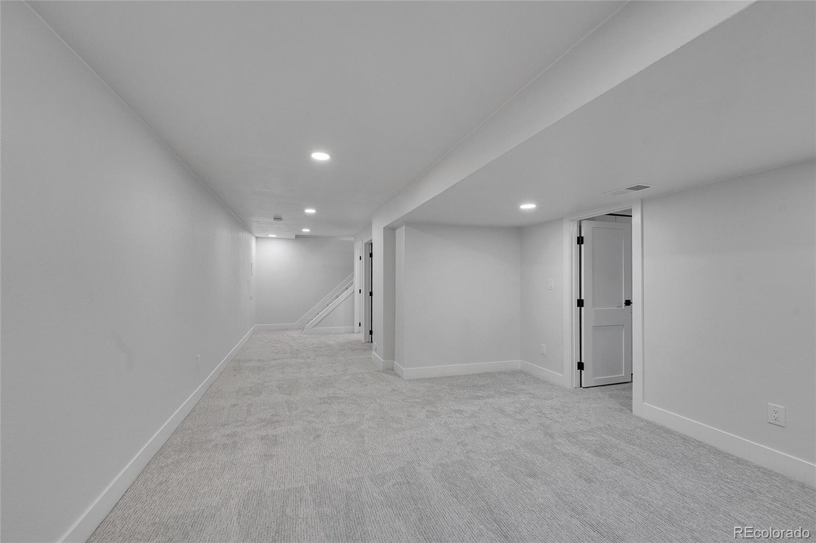 3261 South Oneida Way Denver, CO 80224 - Photo 30 of 43 a view of an empty room