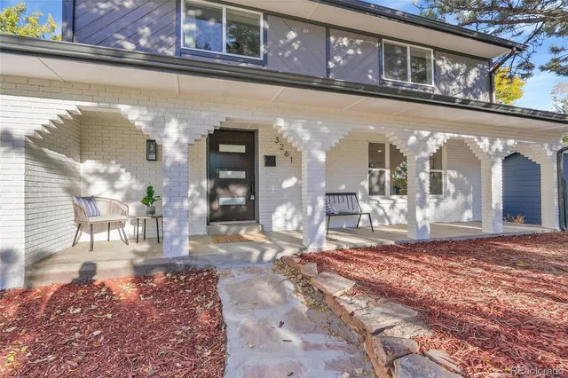a view of a building entrance