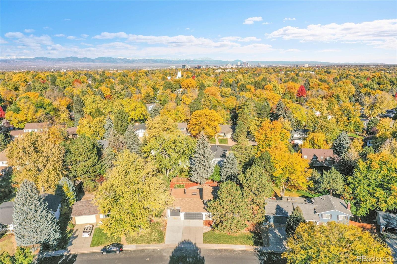 3261 South Oneida Way Denver, CO 80224 - Photo 39 of 43 view of a city