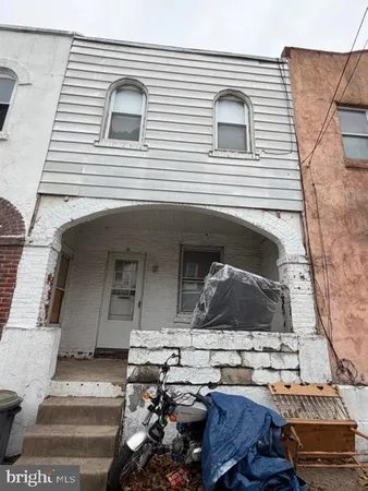 $69,900 | 13 Florence Avenue, Darby, PA 19023