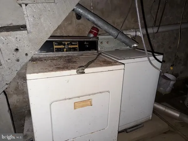 $69,900 | 13 Florence Avenue, Darby, PA 19023