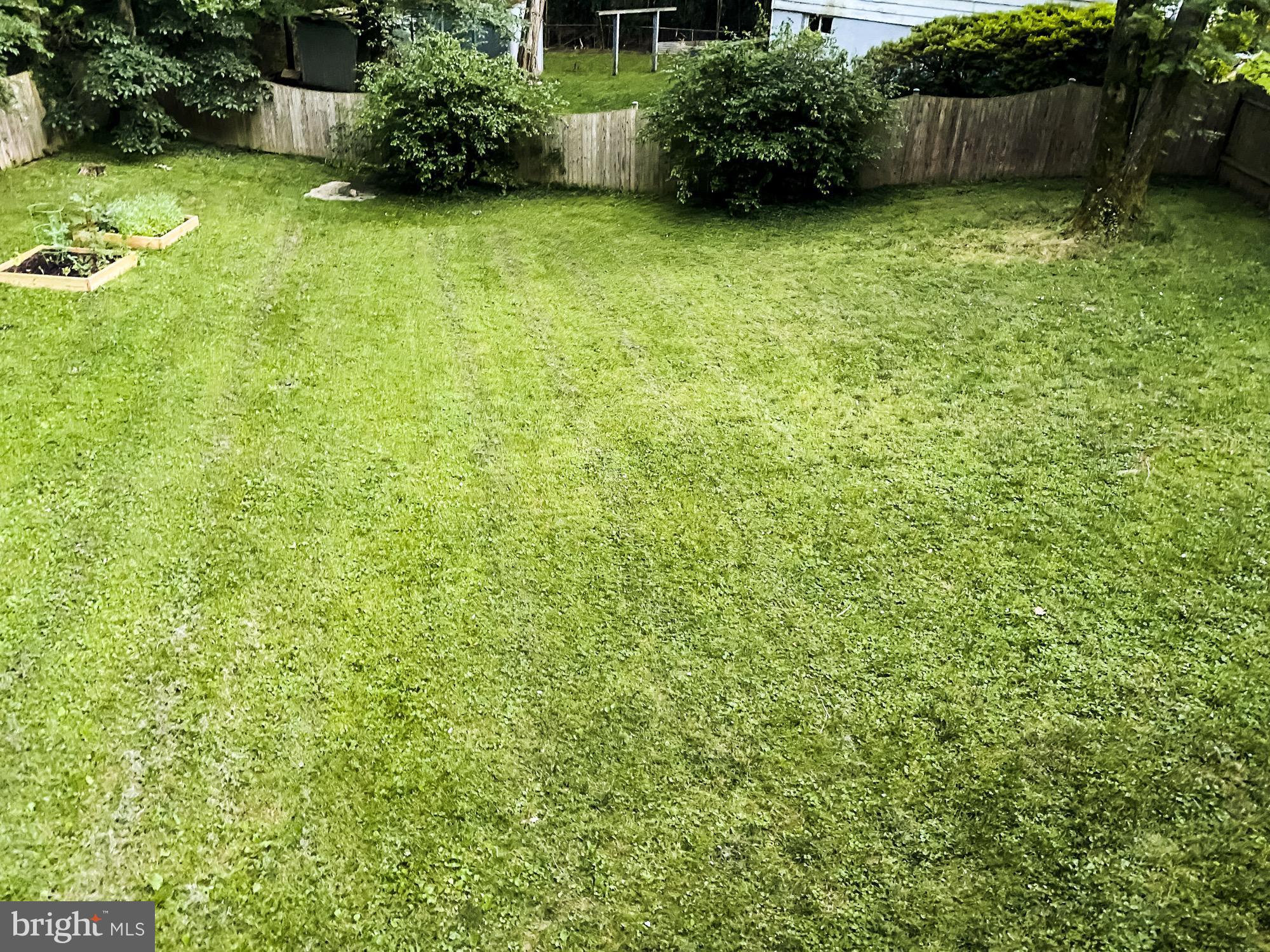 4127 Hunt Road Fairfax, VA 22032 - Photo 8 of 12 Gallery Image 8