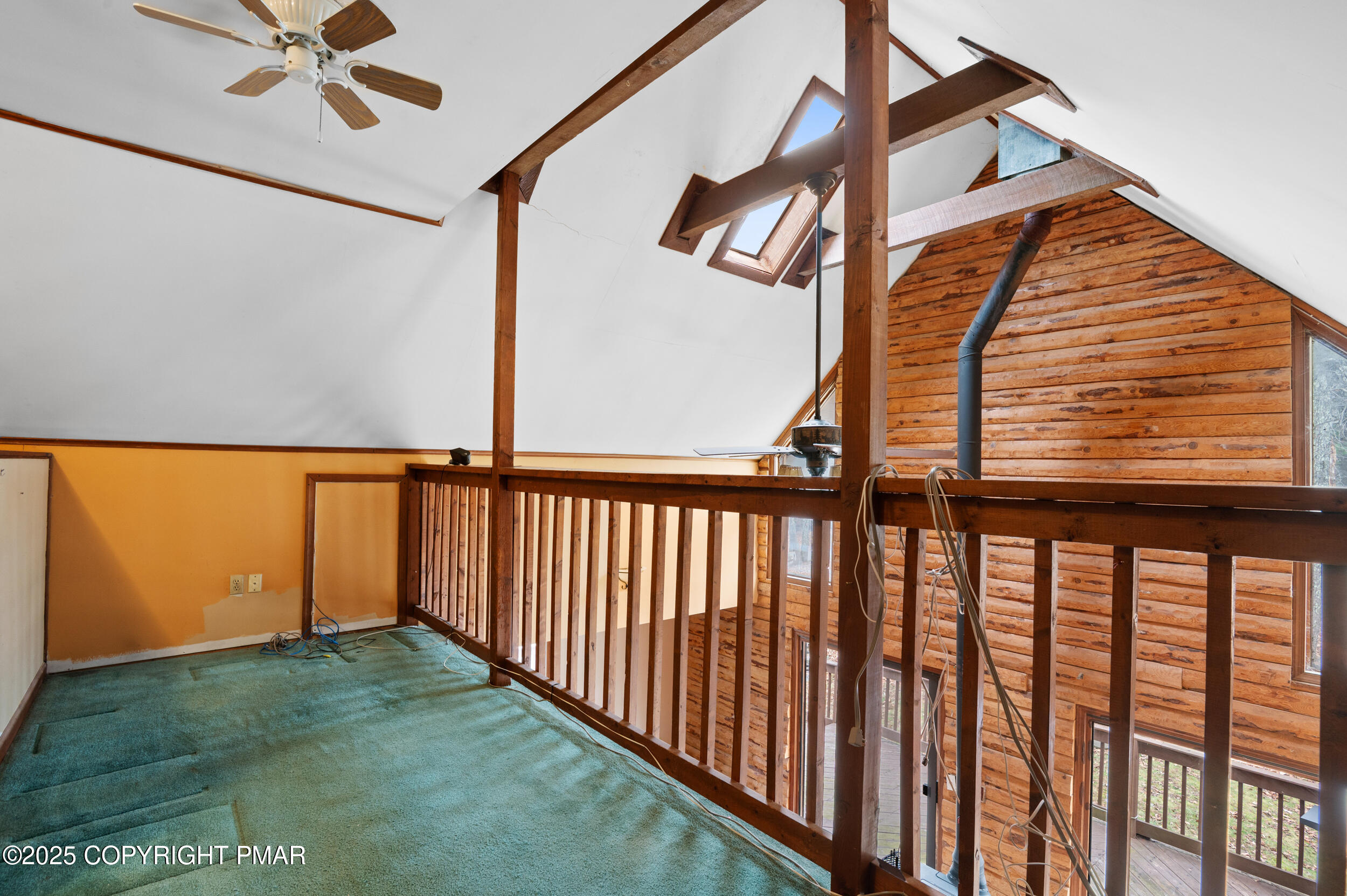 3544 High Crest Road Canadensis, PA 18325 - Photo 18 of 34 Loft 2nd L