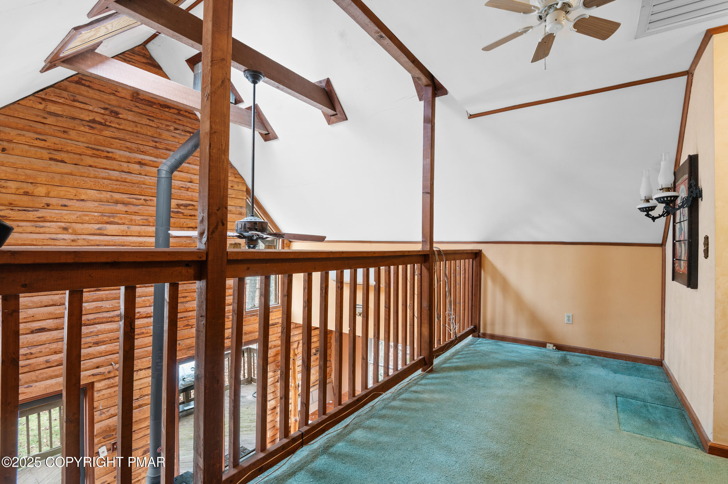 3544 High Crest Road Canadensis, PA 18325 - Photo 20 of 34 Loft 2nd L