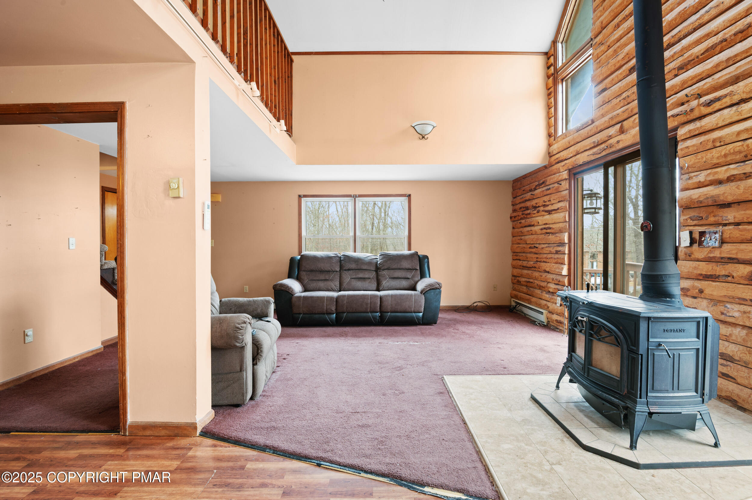3544 High Crest Road Canadensis, PA 18325 - Photo 8 of 34 Living Room