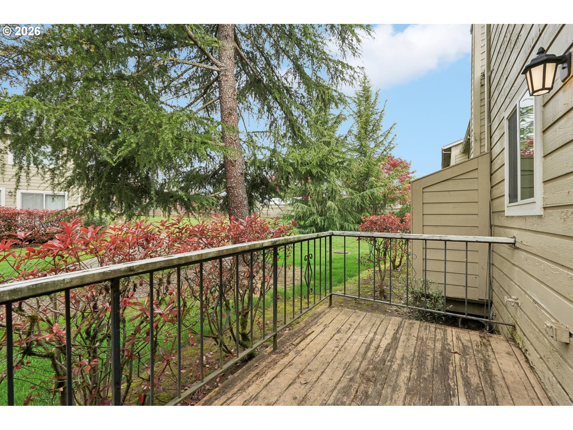 29480 Southwest Volley Street Wilsonville, OR 97070 - Photo 23 of 29 a view of balcony with wooden floor