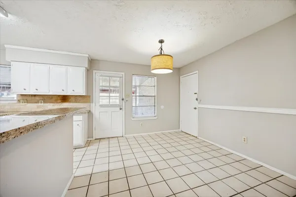 $1,598 | 7323 Wovenwood Lane, Houston, TX 77041