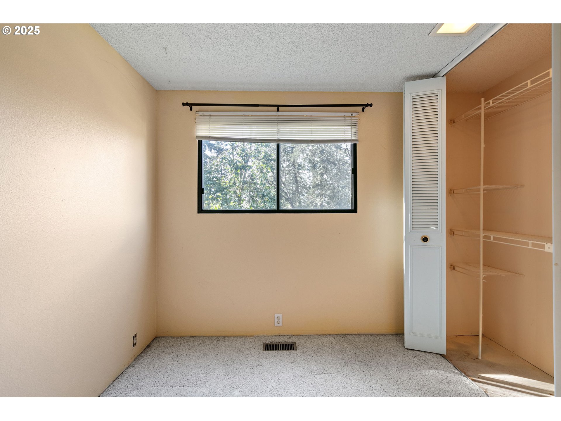 3552 West 25th Avenue Eugene, OR 97405 - Photo 25 of 42