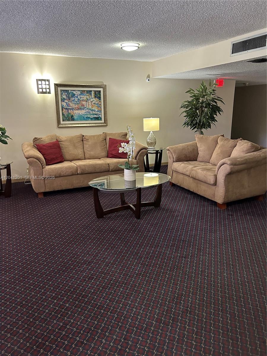 16325 Golf Club Road, Unit 304 Weston, FL 33326 - Photo 6 of 19