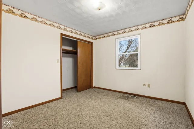 $399,999 | 5829 East 200 South, Greenfield, IN 46140