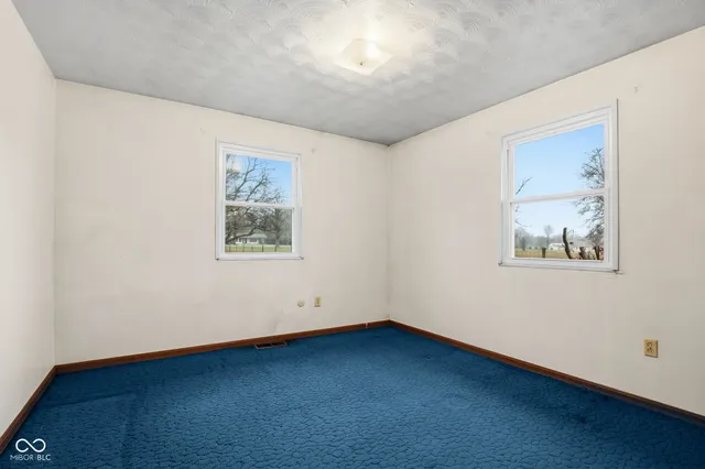 $399,999 | 5829 East 200 South, Greenfield, IN 46140