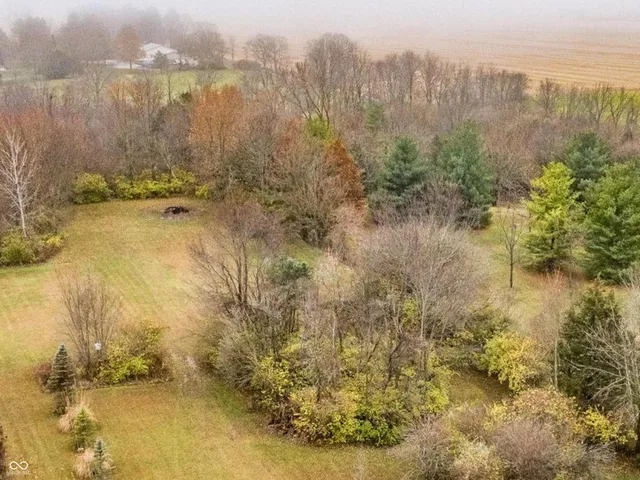 $399,999 | 5829 East 200 South, Greenfield, IN 46140