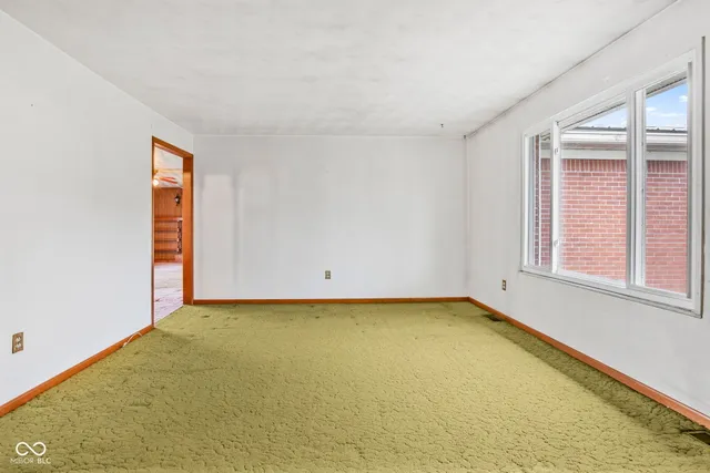 $399,999 | 5829 East 200 South, Greenfield, IN 46140