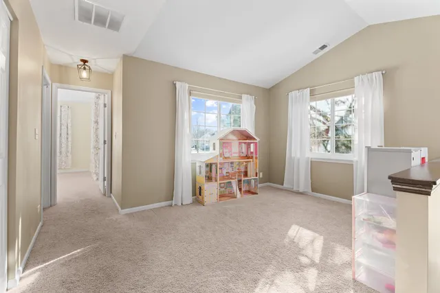 $312,500 | 206 Sierra Pass Drive, Unit 3, Streamwood, IL 60107