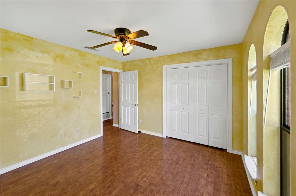 509 Northwest Mound Road Burleson, TX 76028 - Photo 21 of 34