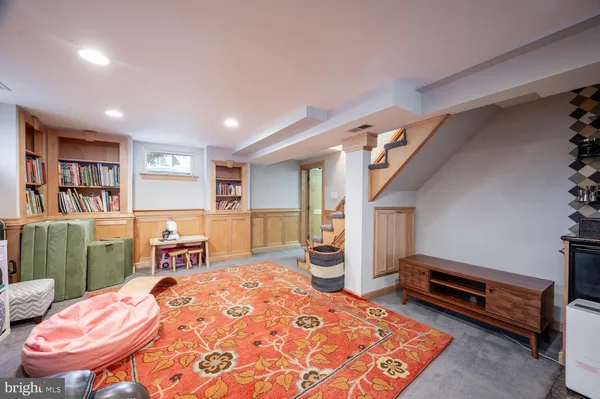 $5,000 | 6034 21st Street North, Arlington, VA 22205
