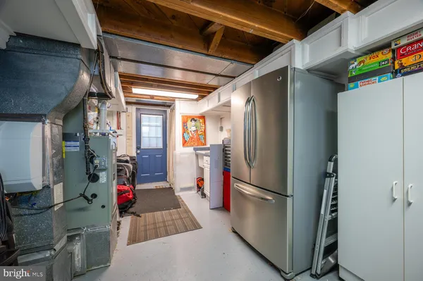 $5,000 | 6034 21st Street North, Arlington, VA 22205