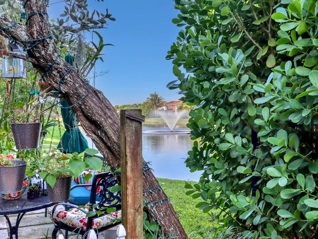 $2,850 | 2226 Oakmont Drive, Riviera Beach, FL 33404