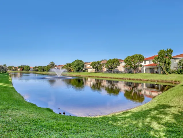 $2,850 | 2226 Oakmont Drive, Riviera Beach, FL 33404