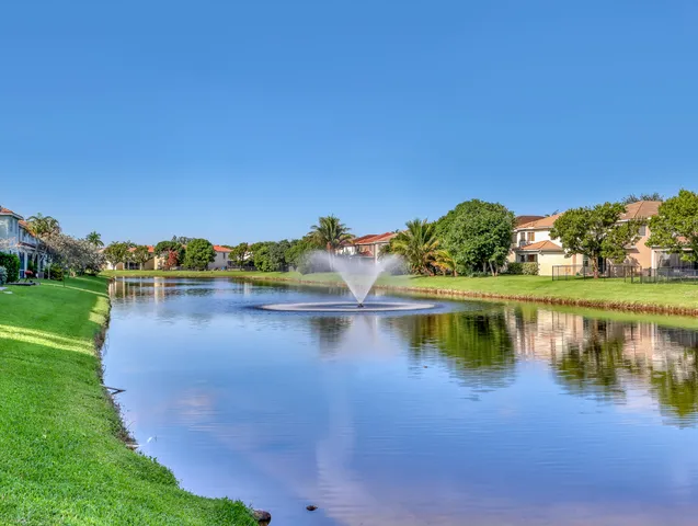 $2,850 | 2226 Oakmont Drive, Riviera Beach, FL 33404