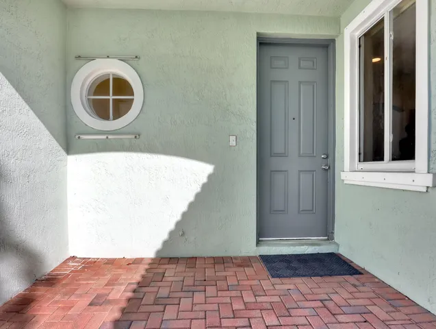 $2,850 | 2226 Oakmont Drive, Riviera Beach, FL 33404