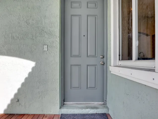 $2,850 | 2226 Oakmont Drive, Riviera Beach, FL 33404