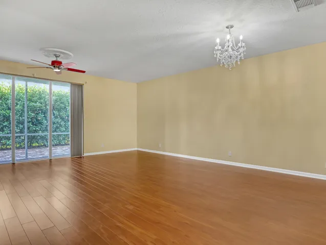 $2,850 | 2226 Oakmont Drive, Riviera Beach, FL 33404