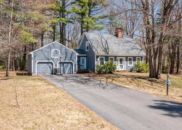 $729,000 | 20 Windsor Pines Drive, Scarborough, ME 04074