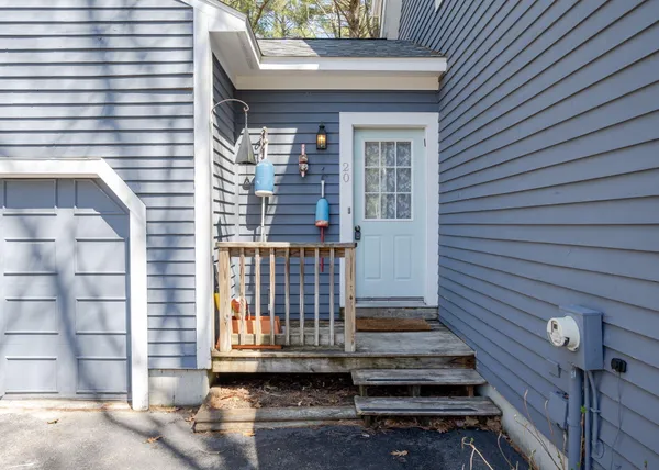 $729,000 | 20 Windsor Pines Drive, Scarborough, ME 04074