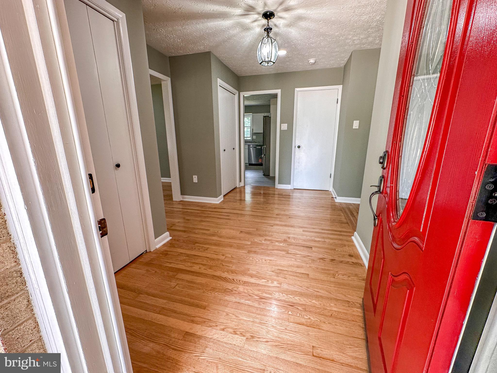 110 Russellcroft Road Winchester, VA 22601 - Photo 6 of 31