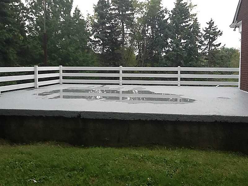 137 Economy Grade Road Coraopolis, PA 15108 - Photo 23 of 24 Patio/Deck.