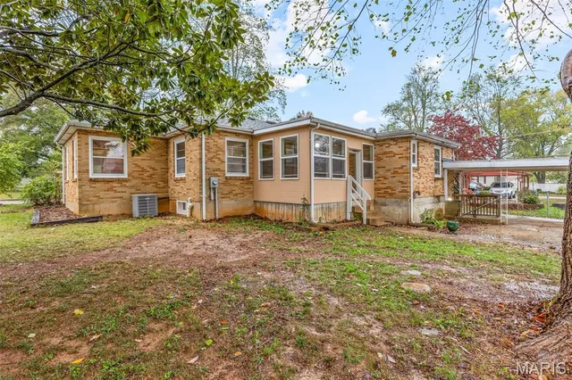 $245,000 | 920 Michigan Street, Farmington, MO 63640