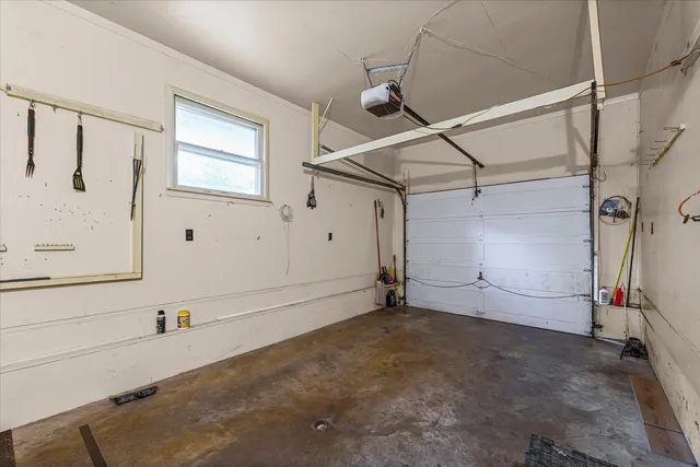 $164,900 | 1507 West Columbia Avenue, Champaign, IL 61821