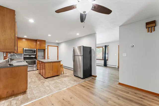 $164,900 | 1507 West Columbia Avenue, Champaign, IL 61821