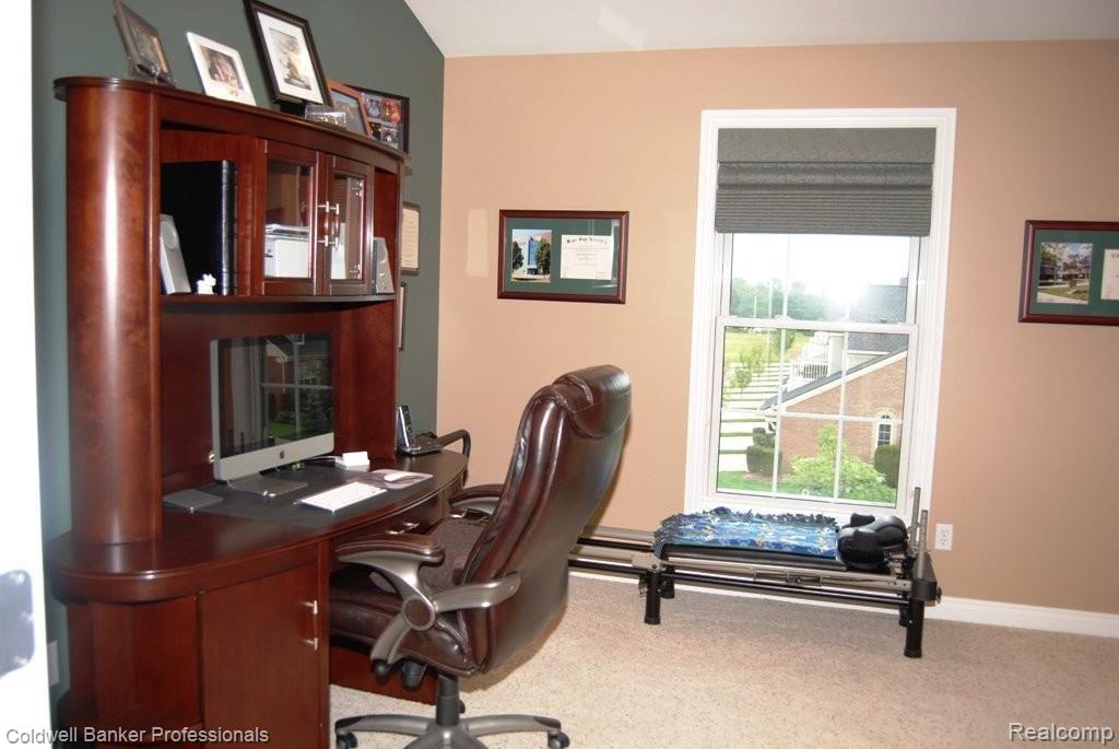 45870 South Stonewood Road Canton, MI 48187 - Photo 24 of 25 Bedroom 2