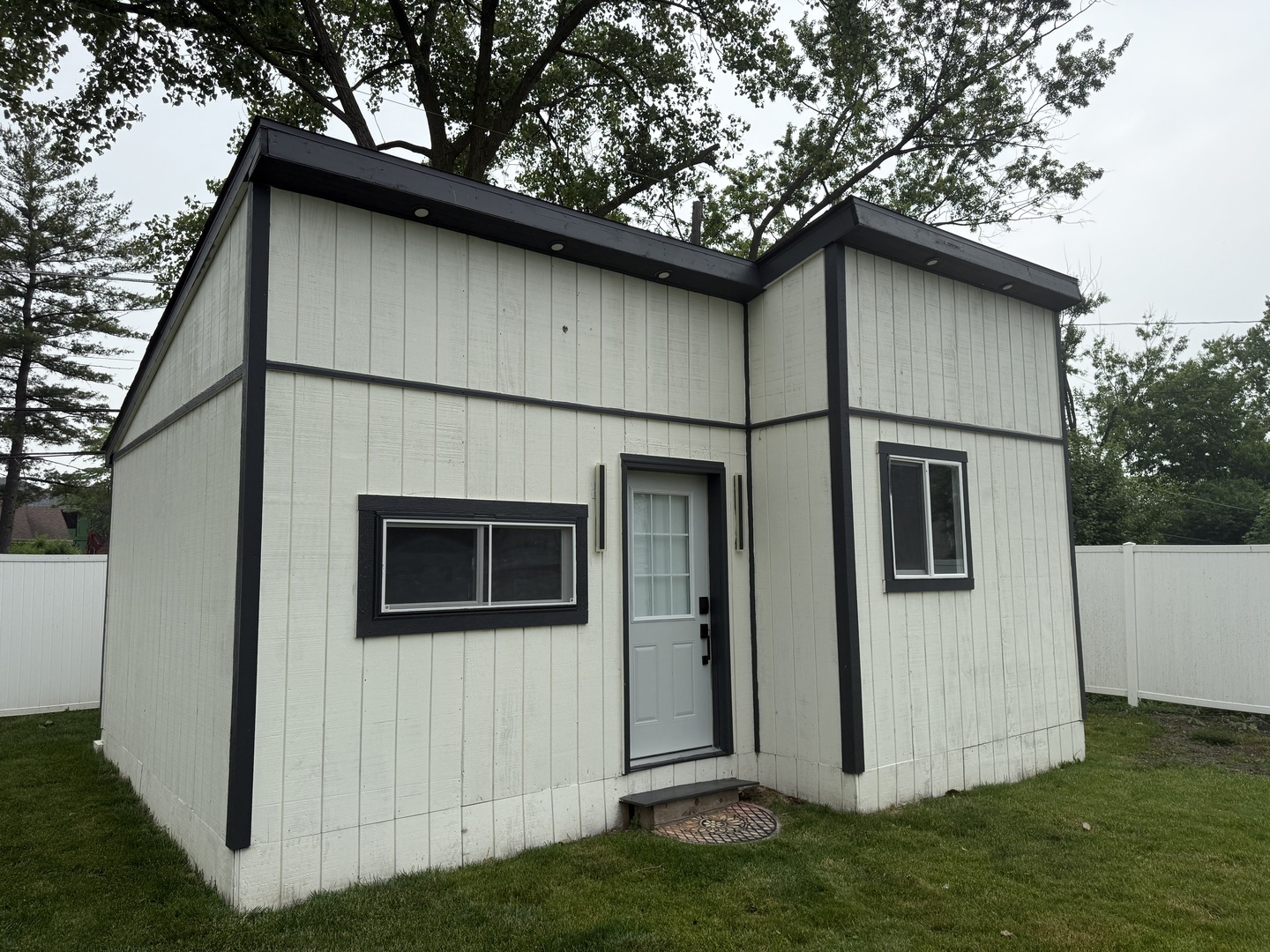 684 Pfingsten Road Northbrook, IL 60062 - Photo 12 of 33