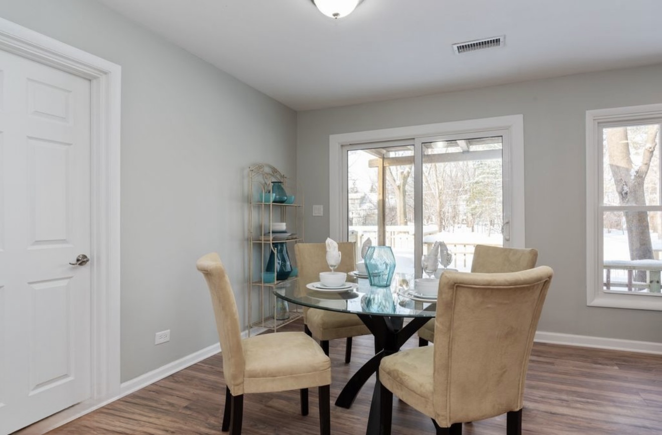 684 Pfingsten Road Northbrook, IL 60062 - Photo 22 of 33